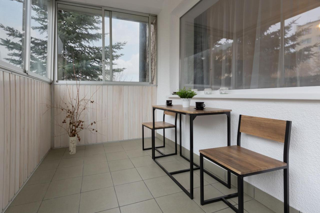 Family Apartment Bogatynska Bemowo By Noclegi Renters Varsavia Esterno foto